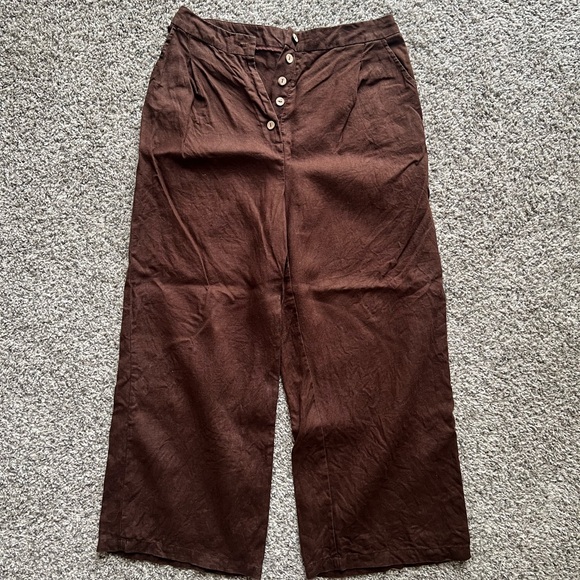 Grae Cove Pants - Button-Front Wide Leg Pants in Rust Brown